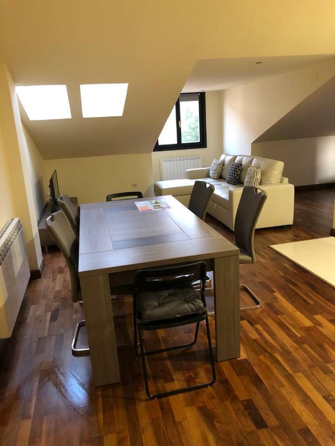 Apartamento En Galiana Apartment Aviles Luaran gambar